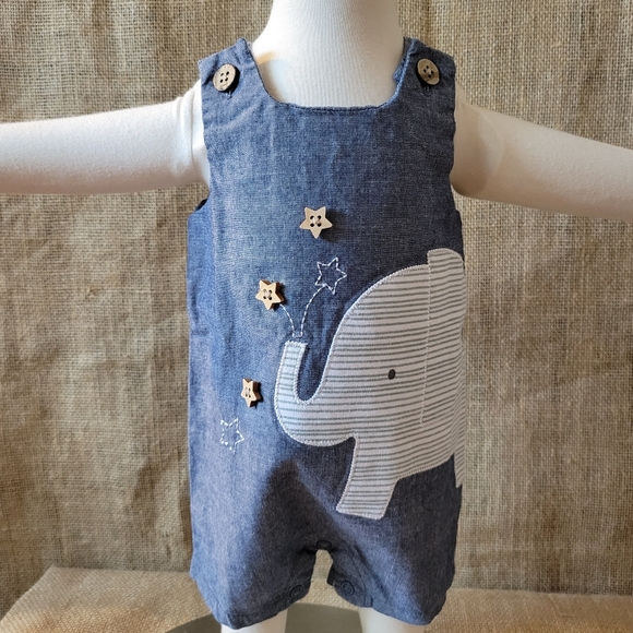 Mud Pie Other - MUD PIE Blue Chambray Elephant Romper 0-3 months